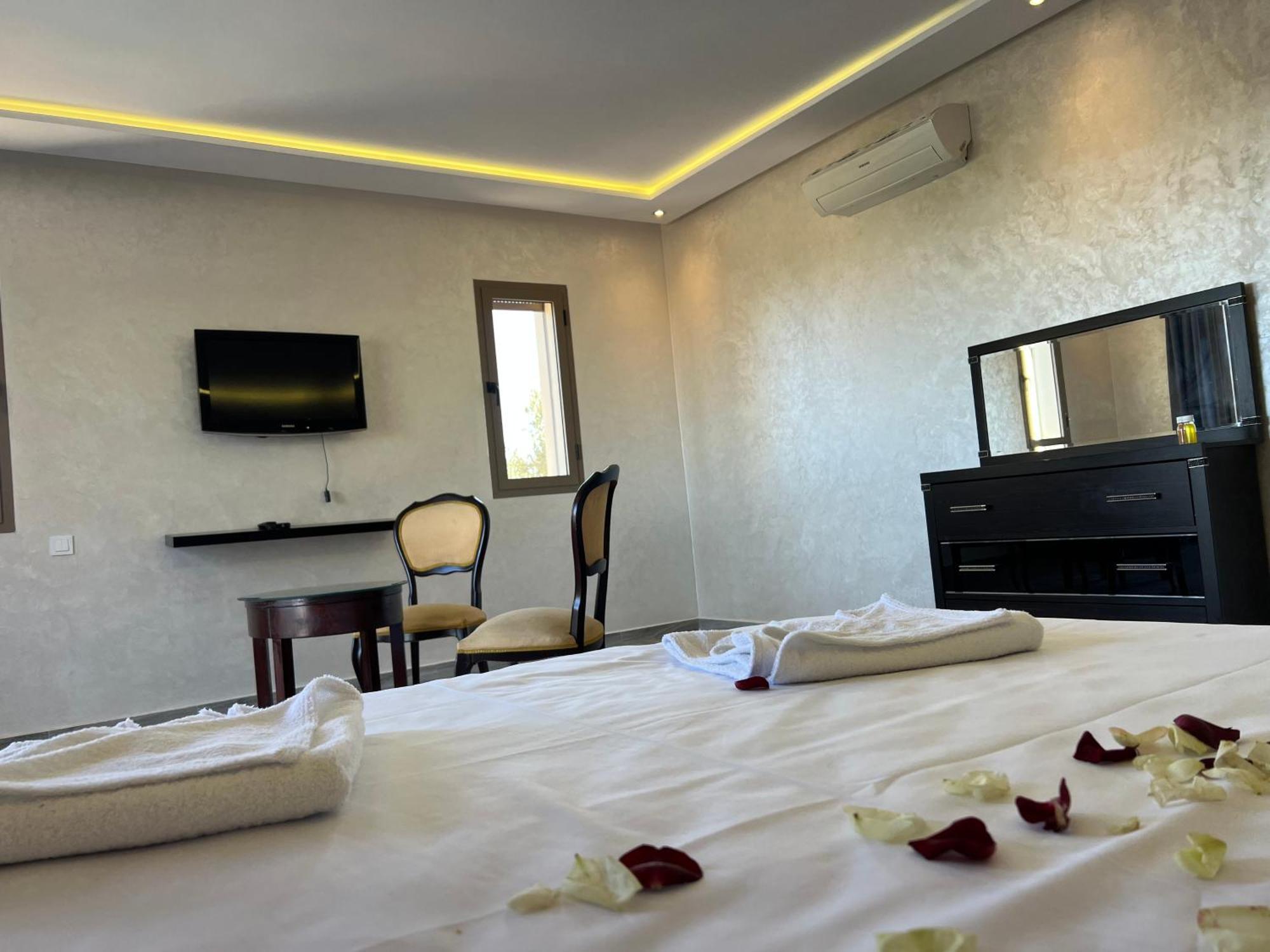 Dar Fatima Tamazouzt Hotel Tamazouzte  Bagian luar foto